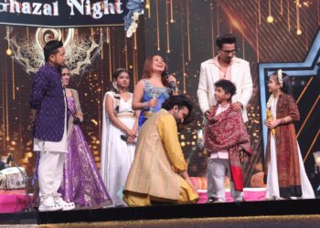 अरिभव आणि पिहूचा गझल परफॉर्मन्स पाहून नेहा कक्कडचे डोळे पाणावले