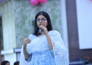 जिल्हा परिषदे अंतर्गत सर्व कार्यालयात दर महिन्यात एक दिवस स्वच्छता मोहिम