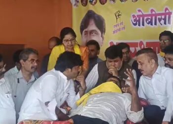 लक्ष्मण हाके उपोषणावर ठाम;’ओबीसी, सगेसोयऱ्यांबाबत भूमिका घ्या’