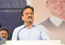 मराठा- ओबीसी आरक्षणाच्या मुद्द्यावर अधिवेशन काळात सर्वपक्षीय बैठकीतून मार्ग काढू – गिरीश महाजन