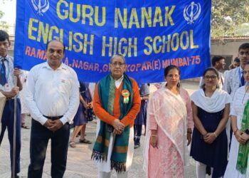 गुरू नानक इंग्लिश हायस्कूल विद्यालयात प्रजासत्ताक दिवस उत्साहात साजरा