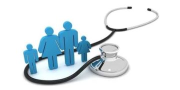 सिद्धार्थ महाविद्यालयातील राष्ट्रीय सेवा योजना विभाग व ग्रामीण रुग्णालय जाफराबाद यांच्या संयुक्त विद्यमाने विद्यार्थिनी आरोग्य तपासणी शिबिर