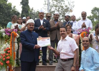 घाटी रुग्णालयात प्रजासत्ताक दिन उत्साहात साजरा