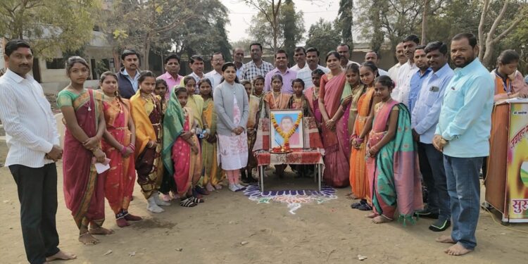 जवाहर विद्यालयात क्रांतीज्योती सावित्रीबाई फुले यांची जयंती उत्साहात साजरी