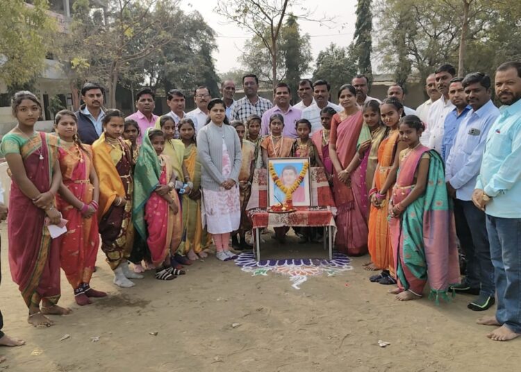 जवाहर विद्यालयात क्रांतीज्योती सावित्रीबाई फुले यांची जयंती उत्साहात साजरी