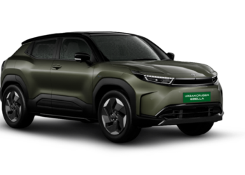 टोयोटा किर्लोस्कर मोटरने लॉन्च केली ऑल-इलेक्ट्रिक अर्बन क्रूझर एबेला