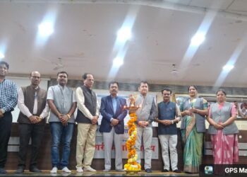 देवगिरी महाविद्यालयात रिसर्च अँड रिसर्च मेथोडोलॉजी इन अर्थ सायन्सेस या विषयावर एक दिवसीय परिषद संपन्न