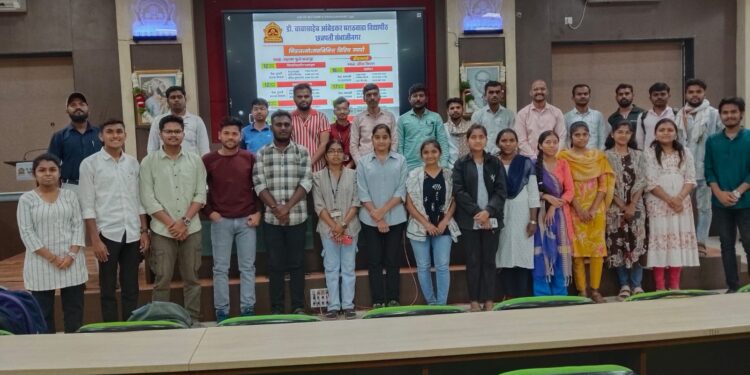 शिवरायांच्या कार्यकर्तृत्वाचा काव्यवाचनातून जागर