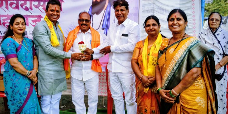 इंजि. चंद्रप्रकाश देगलूरकर यांचा उदगीर येथे सत्कार !