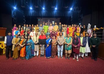 गुरु पार्वती दत्ता यांना  BHU ने ‘कौस्तुभ कला रत्न सन्मान’ देऊन सन्मानित