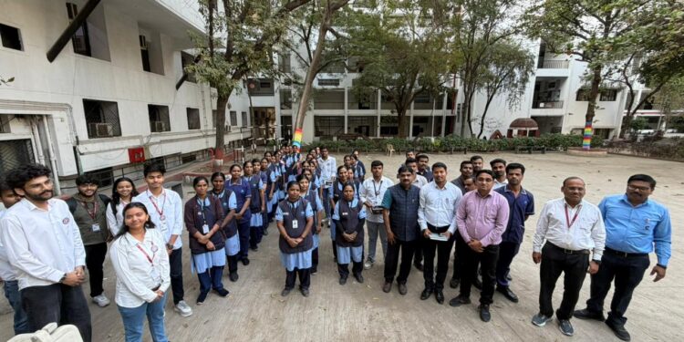 एमजीएममध्ये आगळ्या – वेगळ्या प्रकारे चॉकलेट डे साजरा