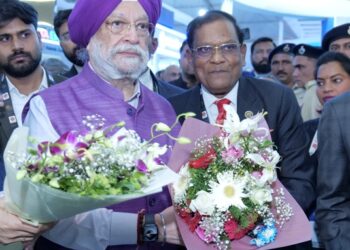 मा. श्री. हरदीप सिंग पुरी यांच्या हस्ते जियो-बिपीच्या इंजिन-क्लिनिंग ऍक्टिव्ह टेक्नॉलॉजी पेट्रोलचे अनावरण