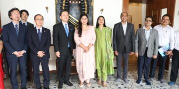 जापान के सागा प्रांत के गवर्नर के शिष्टमंडल ने पर्यावरण मंत्री श्रीमती पंकजा मुंडे से की भेंट