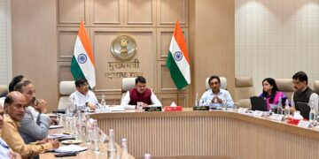 हरित महाराष्ट्रसाठी ३०० कोटी वृक्ष लागवड मिशन राबवा